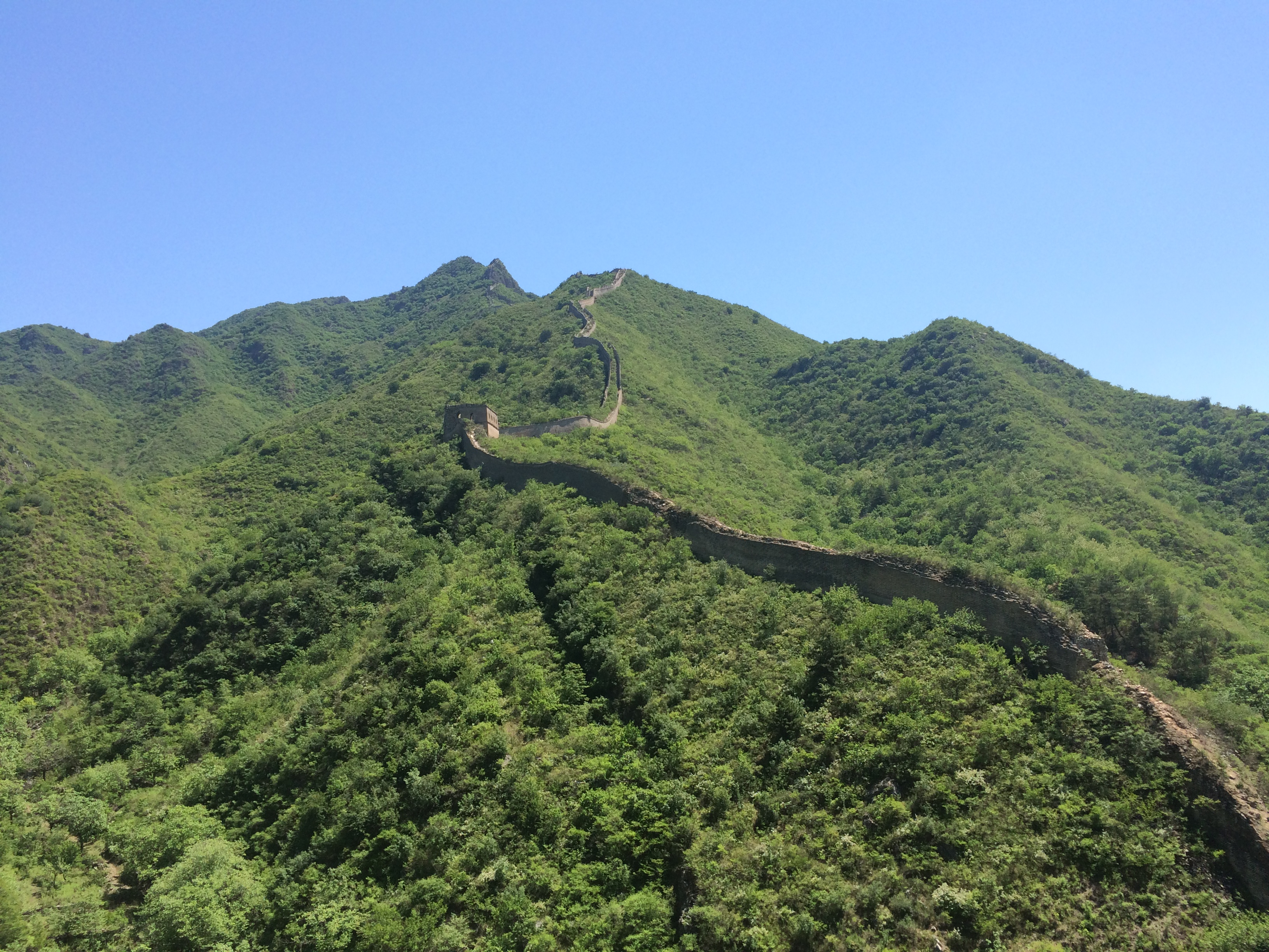 The Huanghuacheng (Lakeside) section of the Great Wall derives its name from the nearby man-made reservoir lakes. Unlike the main tourist sections of the Great Wall at Mutianyu and Badaling, the Lakeside Great Wall draws a far smaller number of tourists. The section features appealing sights including submerged parts of the Great Wall under the lake water and a sweeping view after a steep hike to a high guard tower.