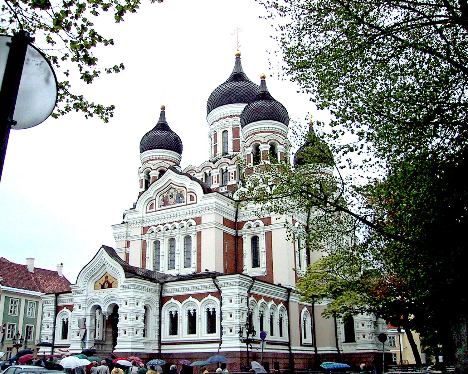Another view of the Alexander Nevsky Cathedral in Tallinn - this time on a rainy day. 