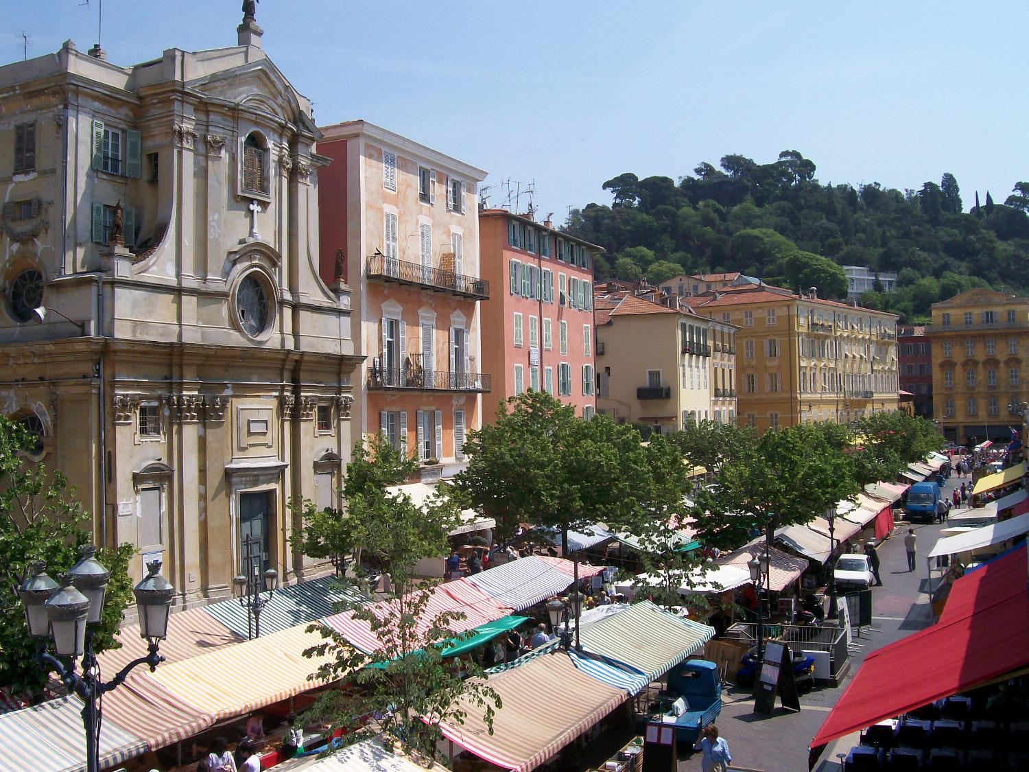 Farmers market in Nice.