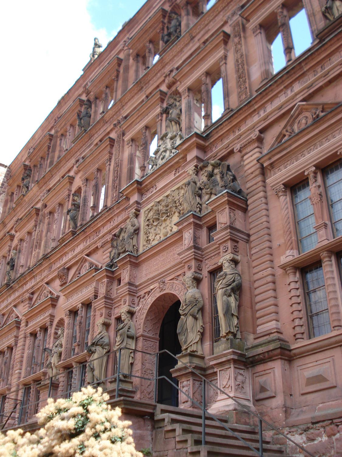 Heidelberg Castle was first a fortification built around 1398-1410. During the 16th and 17th centuries the fortress was turned into a castle with Gothic and Renaissance features. It was destroyed and rebuilt several times. Today the Castle is used for banquets, balls, theater performances, and classical concerts. The structure is surrounded by a park.