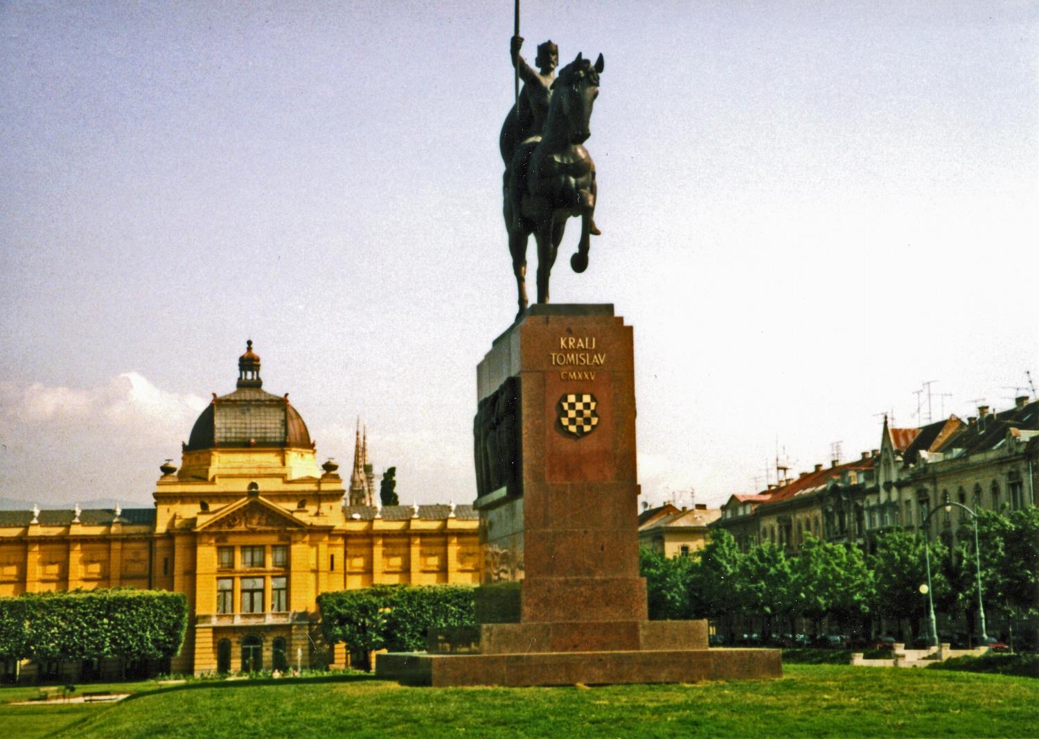 Statue of King Tomislav in his eponymous square in Zagreb. Tomislav reigned from 910 to 928, first as the Duke of Dalmatia and then as the first King of Croatia. 