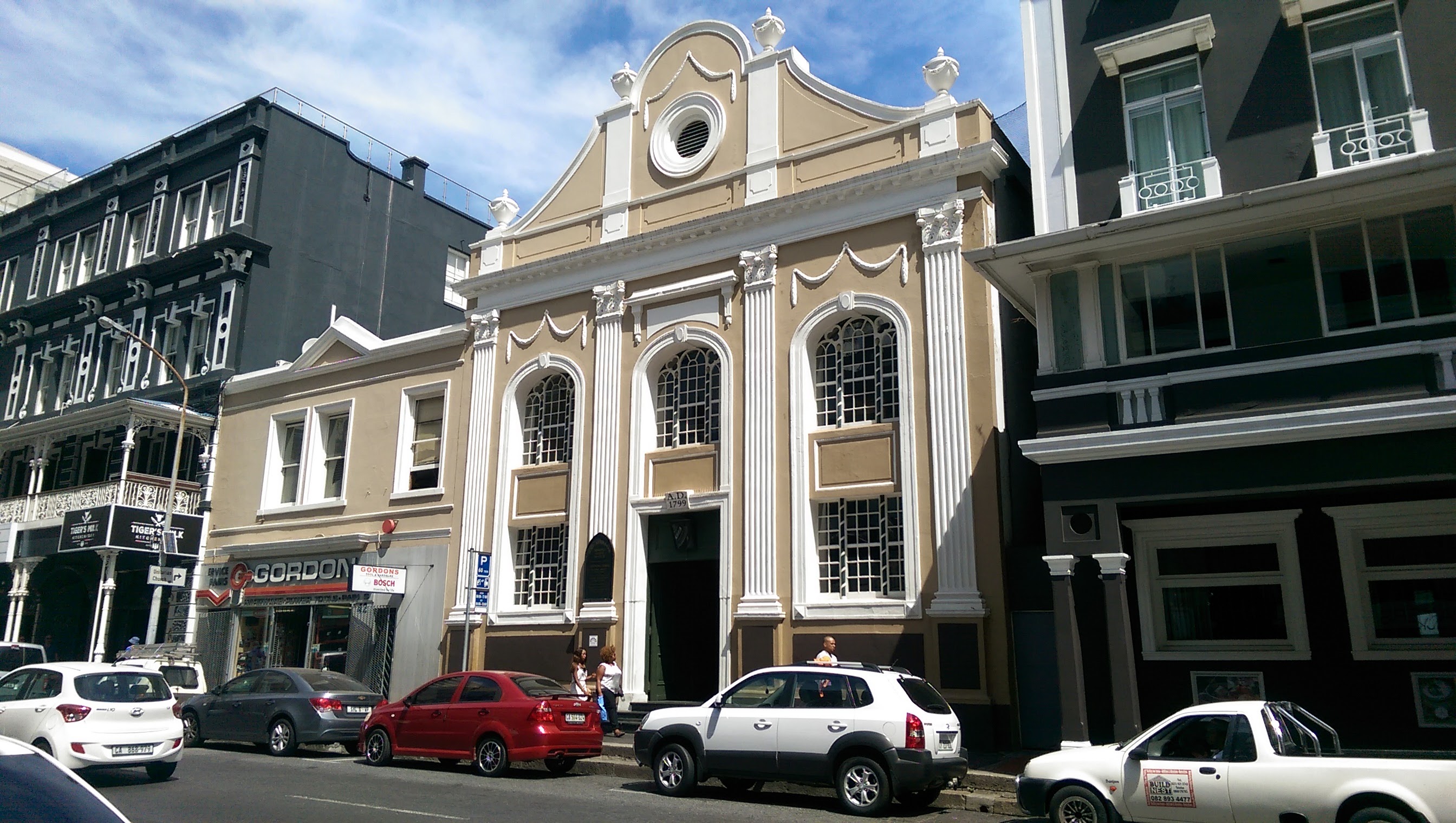 Buildings in Cape Town with ornate facades. 