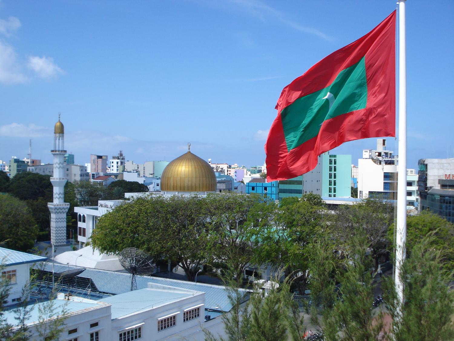 Grand Friday Mosque in Male was built in 1656 by Sultan Ibrahim Iskandhar. It is the largest mosque in the Maldives and includes an Islamic Center. 