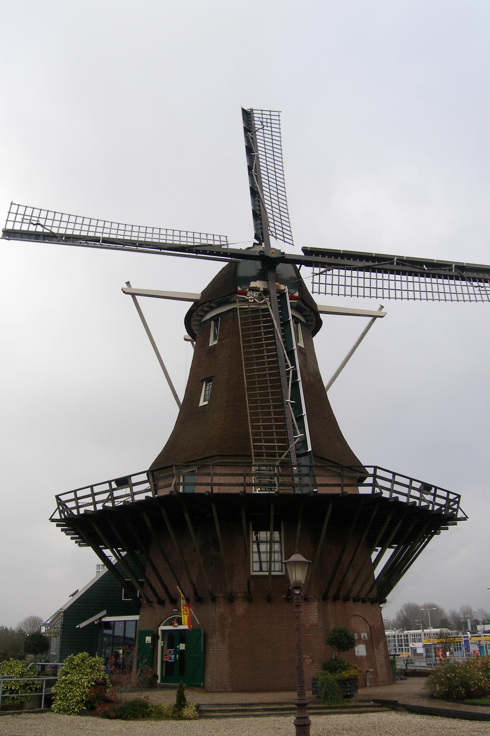 Molen van Sloten (the Sloten Windmill), on the outskirts of Amsterdam, is a still-functioning polder-draining mill. Dating from 1847, the mill can pump 60,000 liters of water per minute from the polder.
