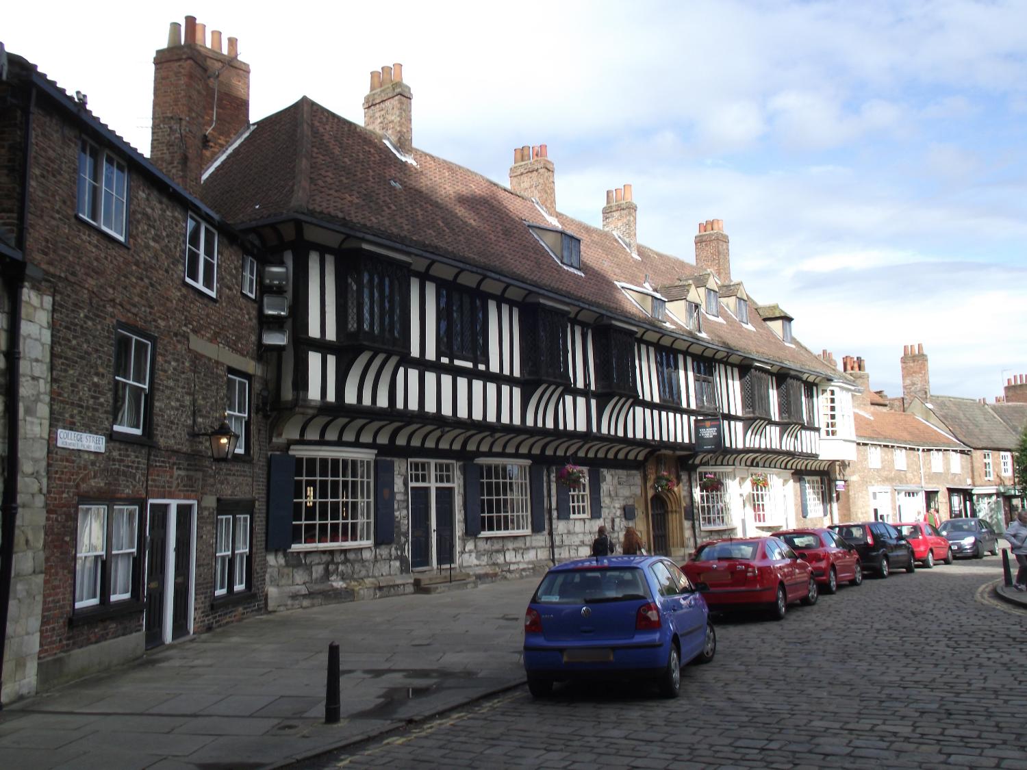 St. William's College, adjacent to York Minster, serves as a convention and meeting center for the cathedral. 