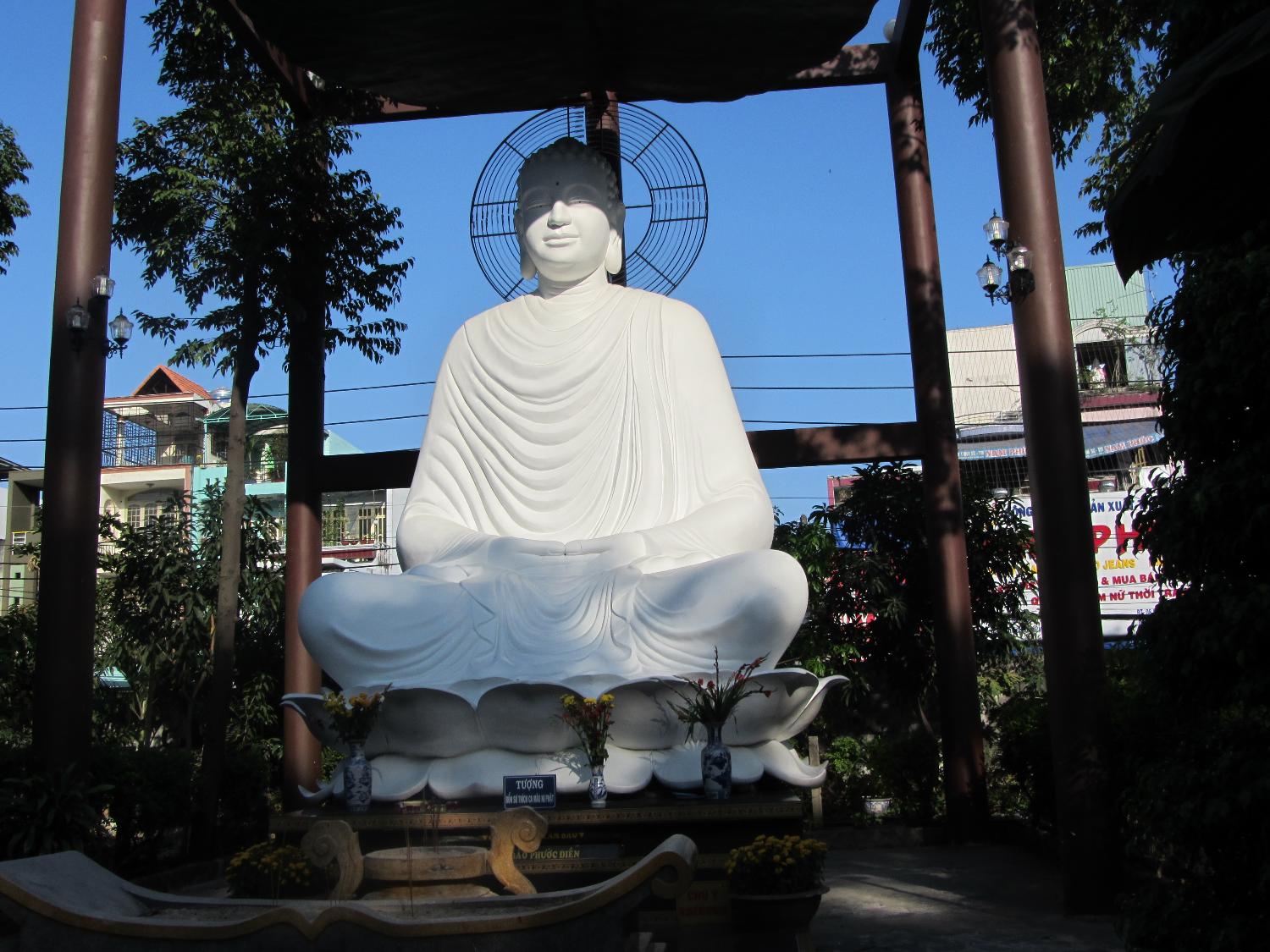 The Giac Lam Pagoda in Saigon (Ho Chi Minh City) was built in 1774; it is a unique temple where Taoism and Confucianism merge with Buddhism. The pagoda compound includes ornate tombs, a rare bodhi tree, and a statue of Quan The Am Bo That, the Goddess of Mercy.